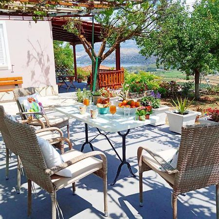 Maria'S Cottage House Khelmata Екстер'єр фото