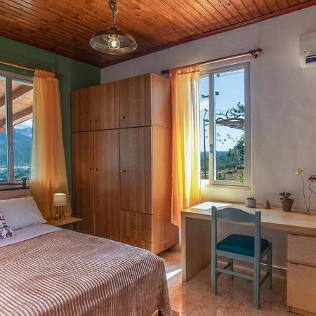 Maria'S Cottage House Khelmata Екстер'єр фото