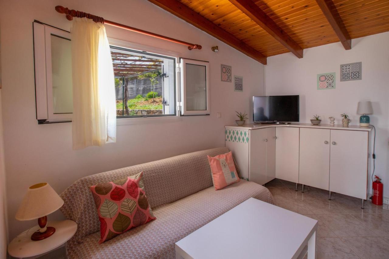 Maria'S Cottage House Khelmata Екстер'єр фото