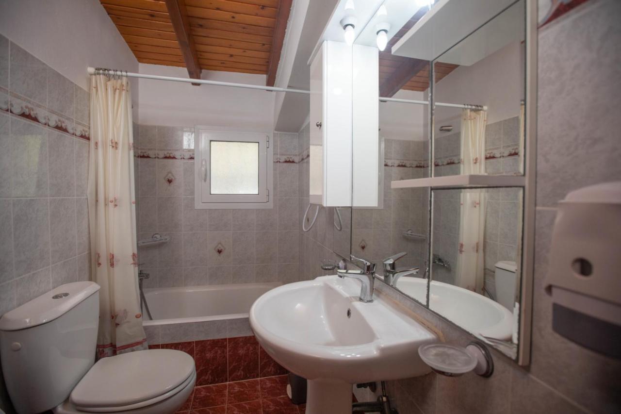 Maria'S Cottage House Khelmata Екстер'єр фото